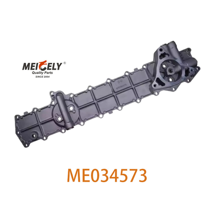 ME034573 6D15 6D16 디젤 엔진의 오일 냉각기 덮개
