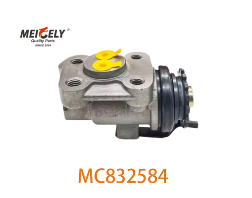 오리지널 MC832584 브레이크 휠 실린더 MC832588 MITSUBISHI FUSO에 적합