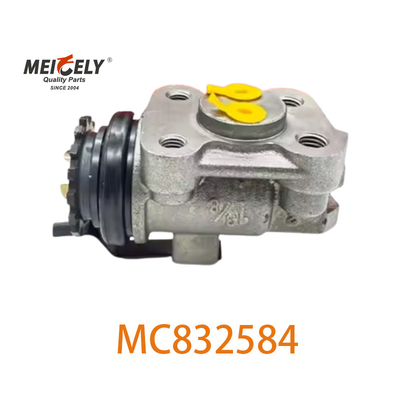 오리지널 MC832584 브레이크 휠 실린더 MC832588 MITSUBISHI FUSO에 적합