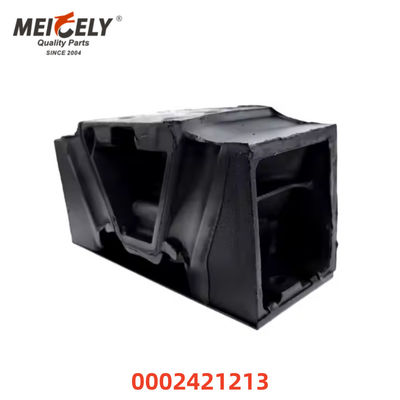 엔진 장착 브래킷 트럭 엔진 예비 부품 OEM 0002421213 3502407018 메르세데스