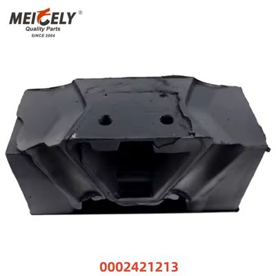엔진 장착 브래킷 트럭 엔진 예비 부품 OEM 0002421213 3502407018 메르세데스
