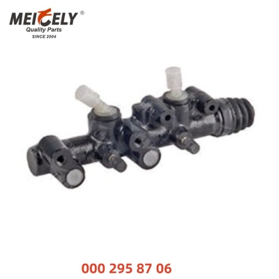 트럭 브레이크 마스터 실린더 OEM A3842950006 6170522213 A9792950006 A9792950106 For BENZ